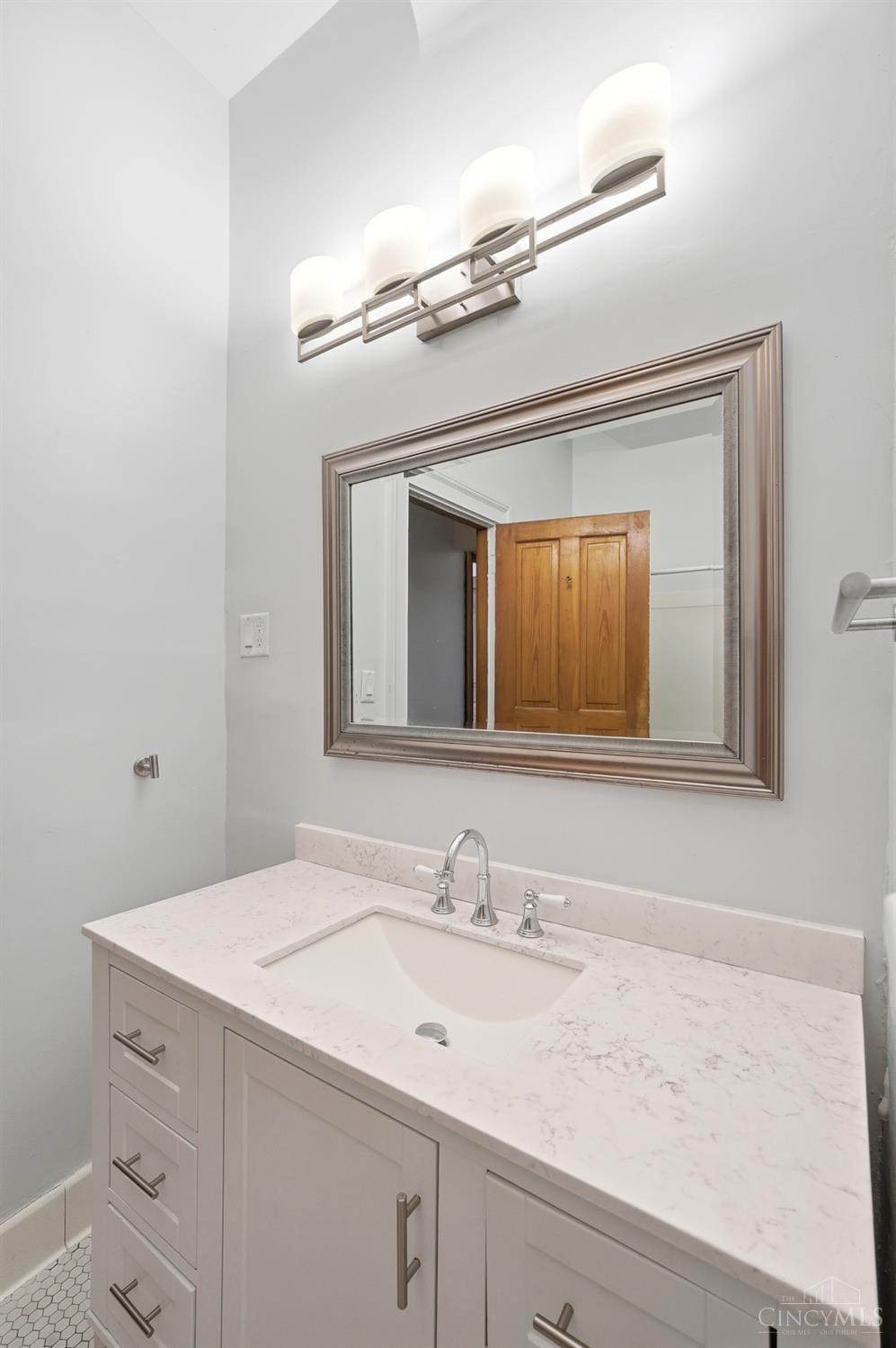 2412 Fairview Avenue, Cincinnati, OH, 45219 — photo 49