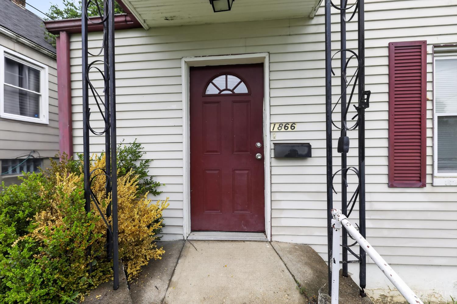 1866 Ashbrook Drive, Cincinnati, OH, 45238 — photo 2