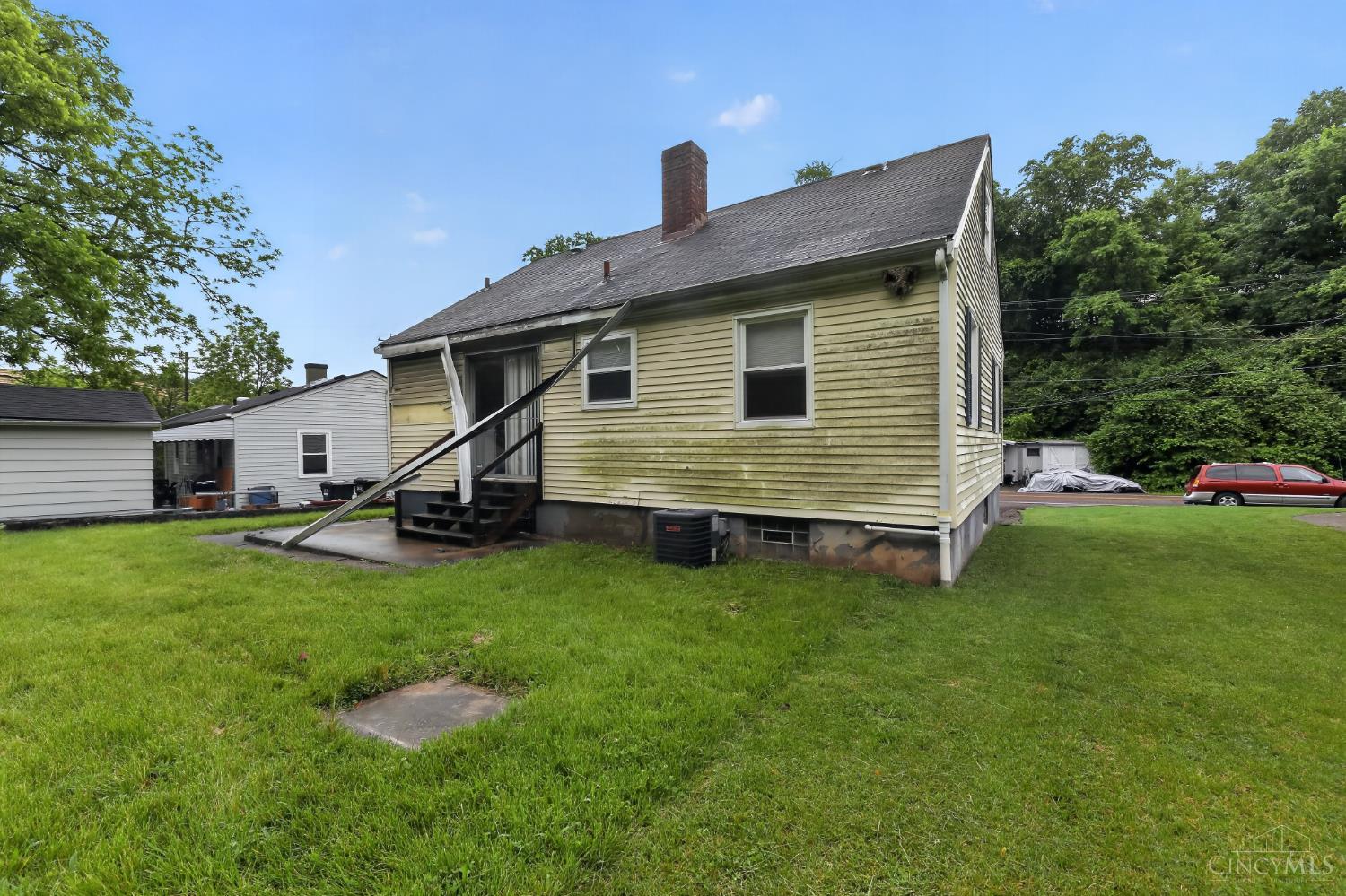 218 Ridgeway Road, Cincinnati, OH, 45216 — photo 8