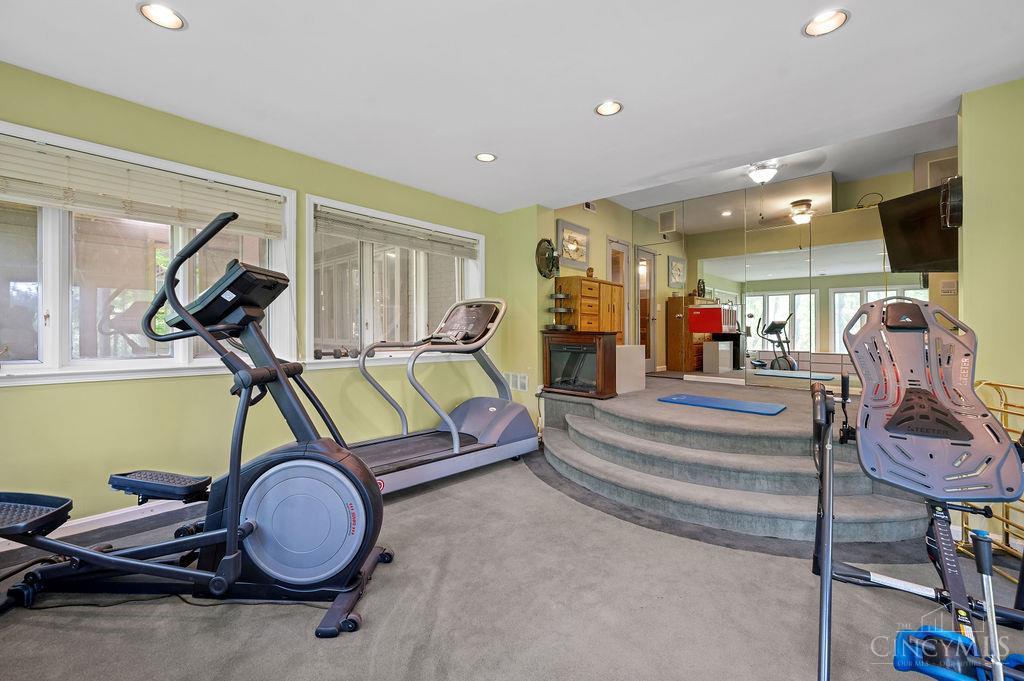 7883 Chestershire Drive, West Chester, OH, 45241 — photo 37