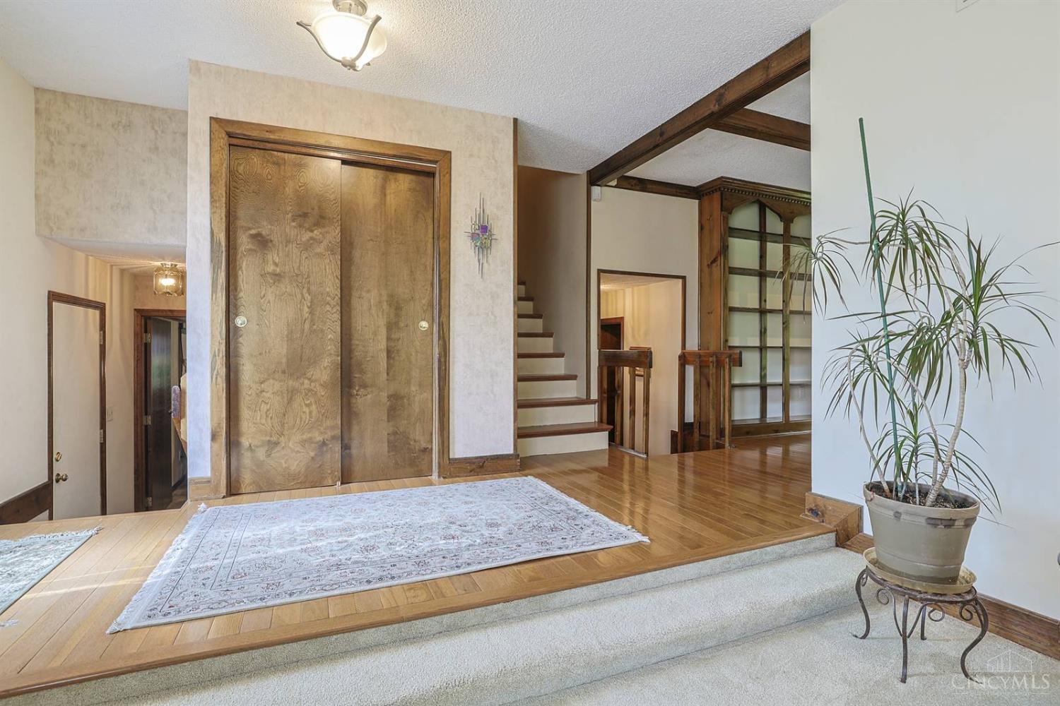 19 Lora Lane, Hamilton, OH, 45013 — photo 4