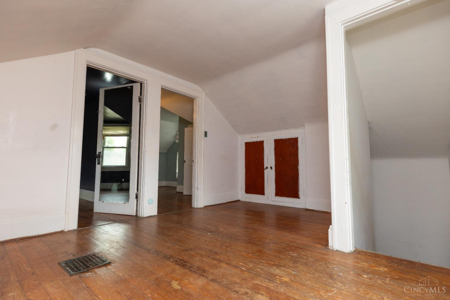 1031 Schiff Avenue #1, Cincinnati, OH, 45205 — photo 18