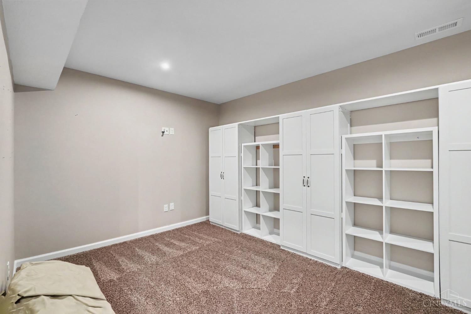 2661 Unbridled Way, Hamilton Twp, OH, 45152 — photo 33
