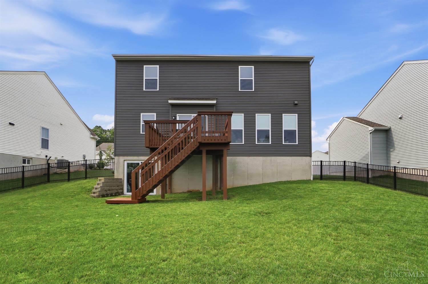 11911 Abbeytown Drive