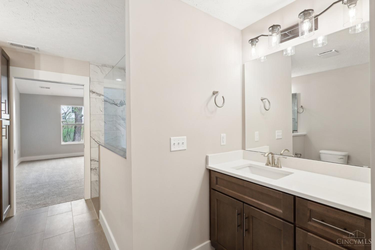 5019 Waterford Lane, Middletown, OH, 45042 — photo 22