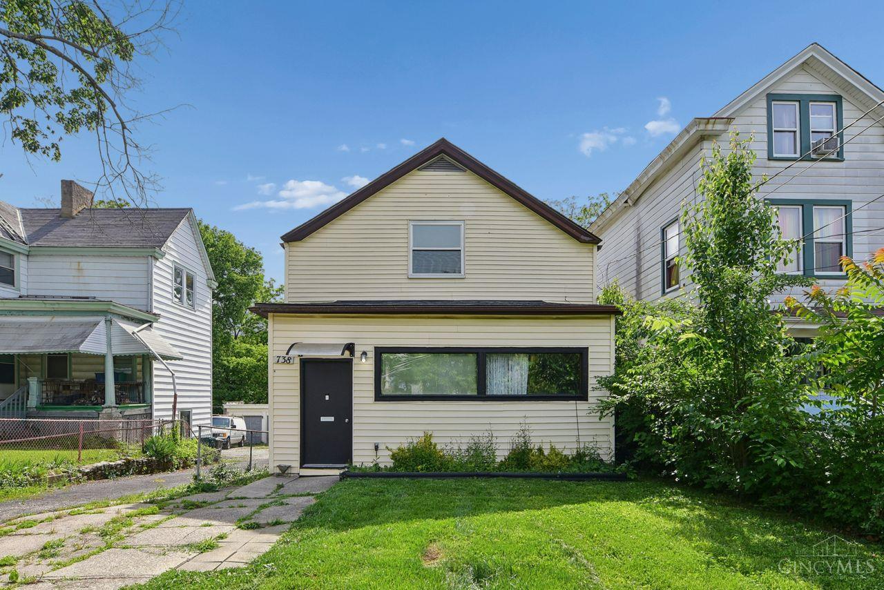 738 Enright Avenue, Cincinnati, OH, 45205 — photo 2