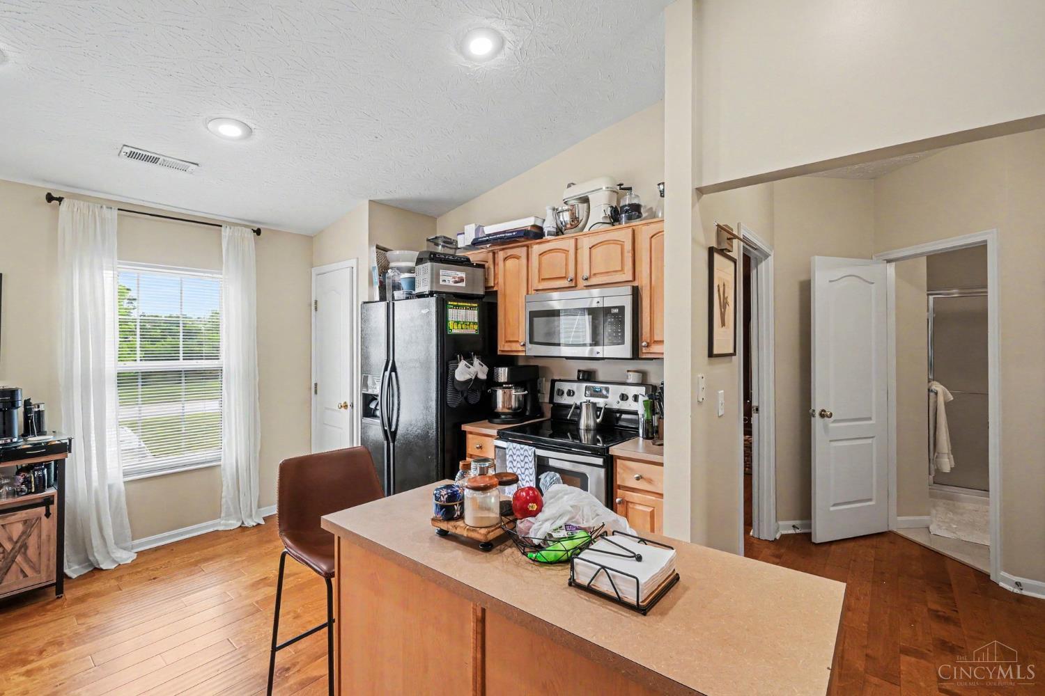 5418 Scarletoak Drive, Cincinnati, OH, 45239 — photo 11