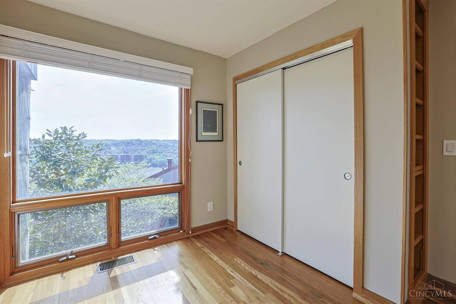 1022 Hatch Street, Cincinnati, OH, 45202 — photo 33