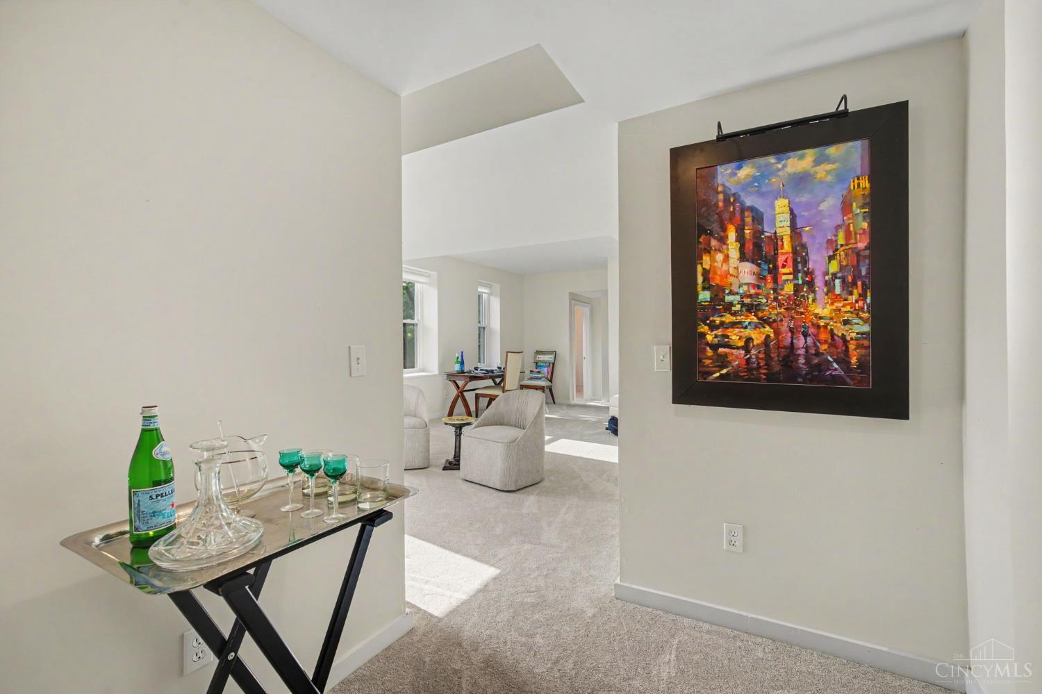 427 Hopkins Street #9, Cincinnati, OH, 45203 — photo 4