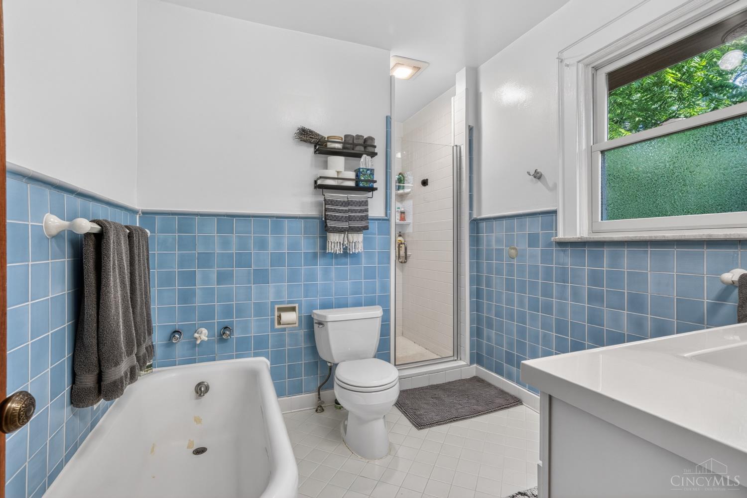 2924 Erie Avenue, Cincinnati, OH, 45208 — photo 38