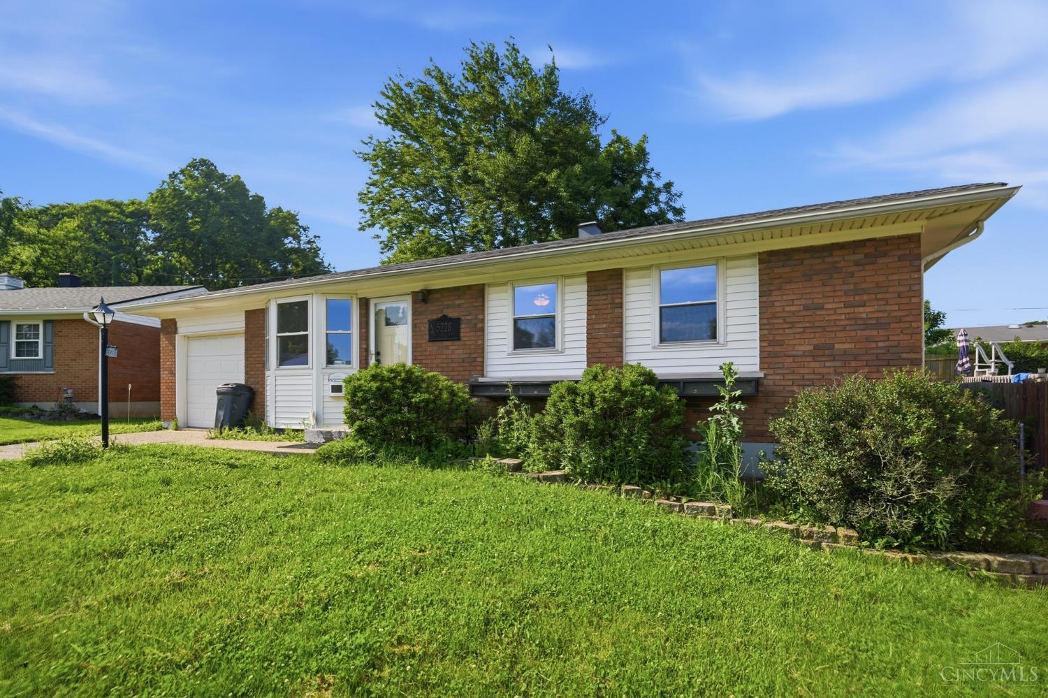 5228 Woodlake Drive, Delhi Twp, OH, 45238 — photo 2