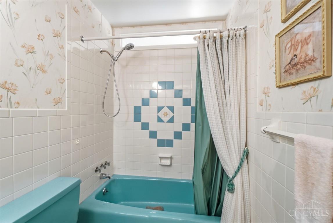 5914 Fawnridge Court, Green Twp, OH, 45239 — photo 28
