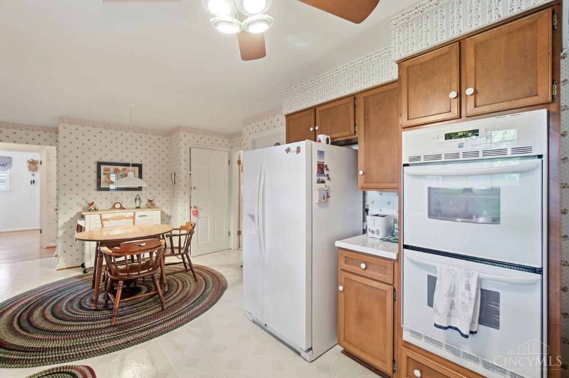 5914 Fawnridge Court, Green Twp, OH, 45239 — photo 18