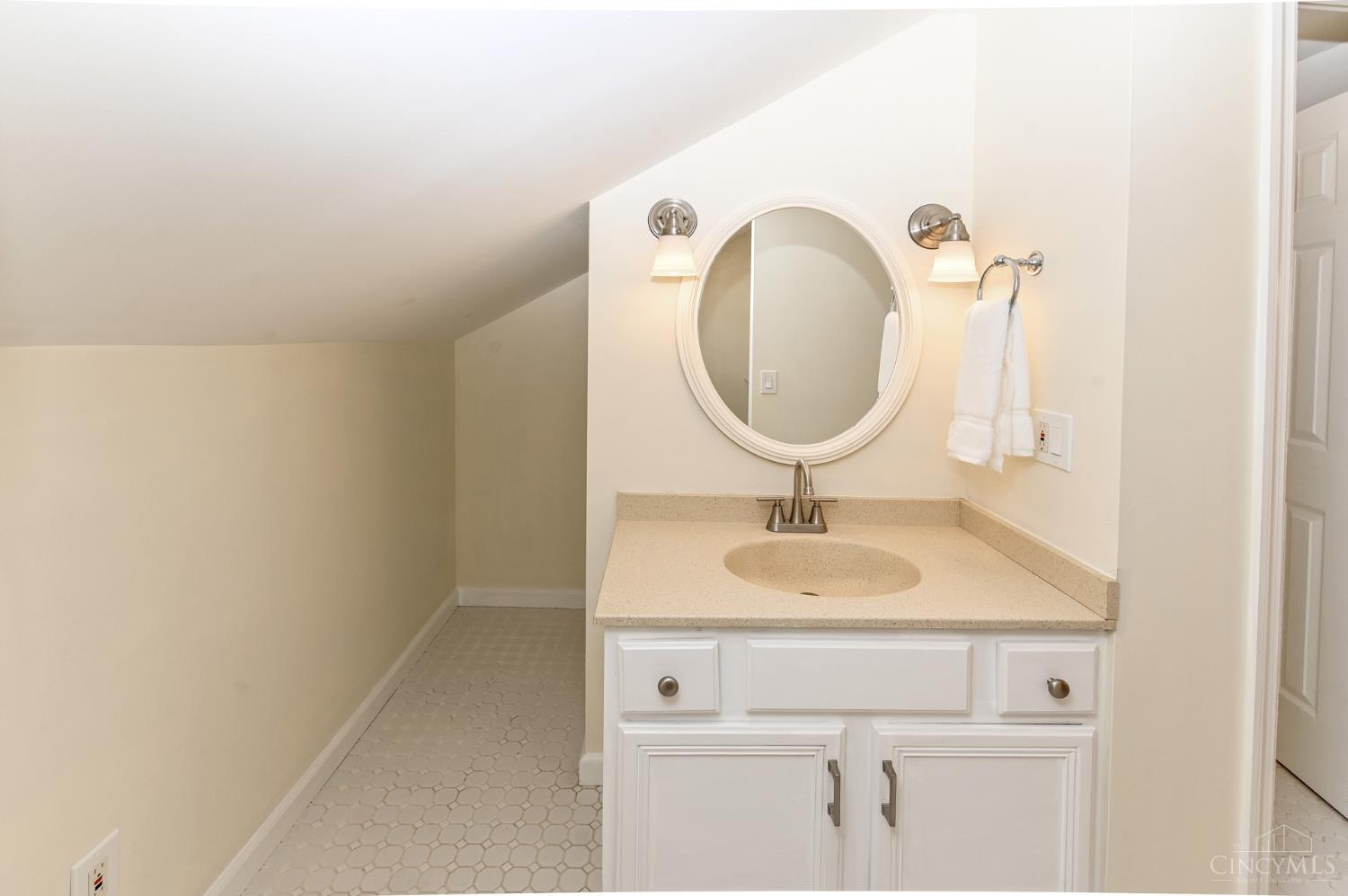 415 Tusculum Avenue, Cincinnati, OH, 45226 — photo 29
