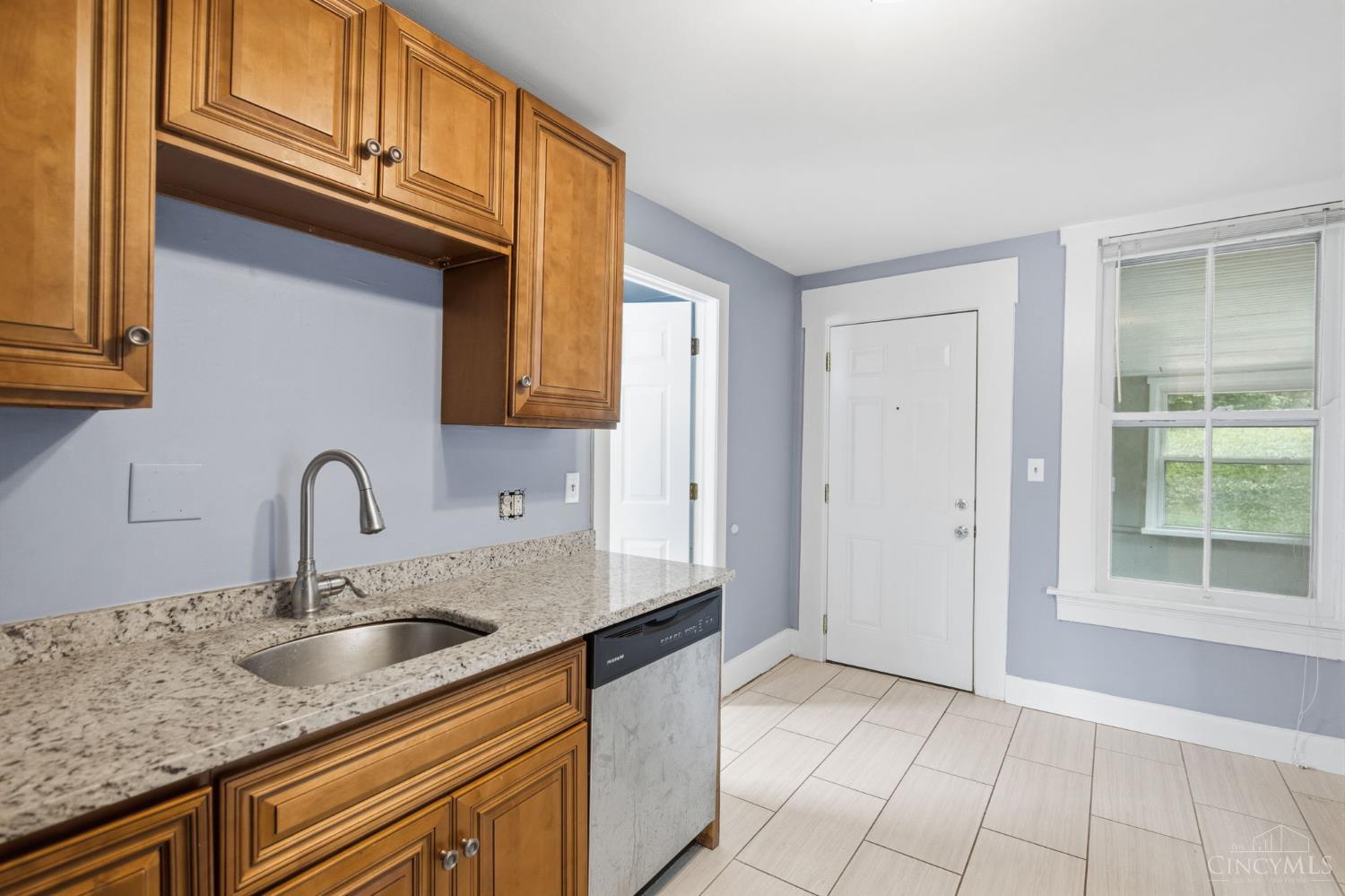 3262 Linwood Avenue, Cincinnati, OH, 45226 — photo 29