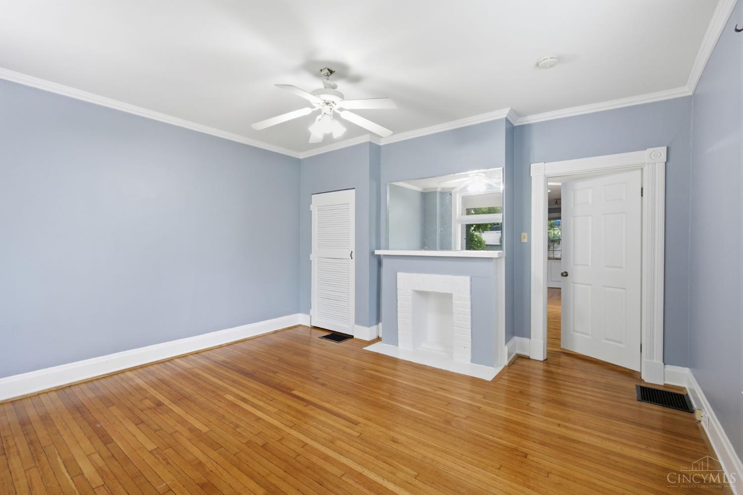 3262 Linwood Avenue, Cincinnati, OH, 45226 — photo 12