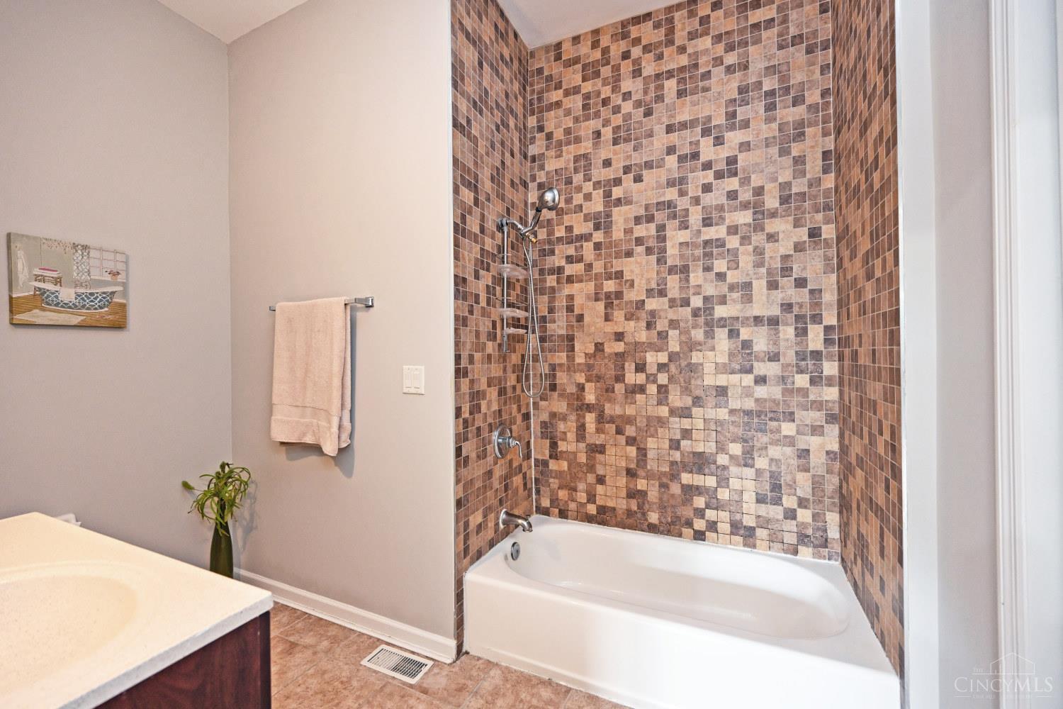 2100 Sinton Avenue #11, Cincinnati, OH, 45206 — photo 21