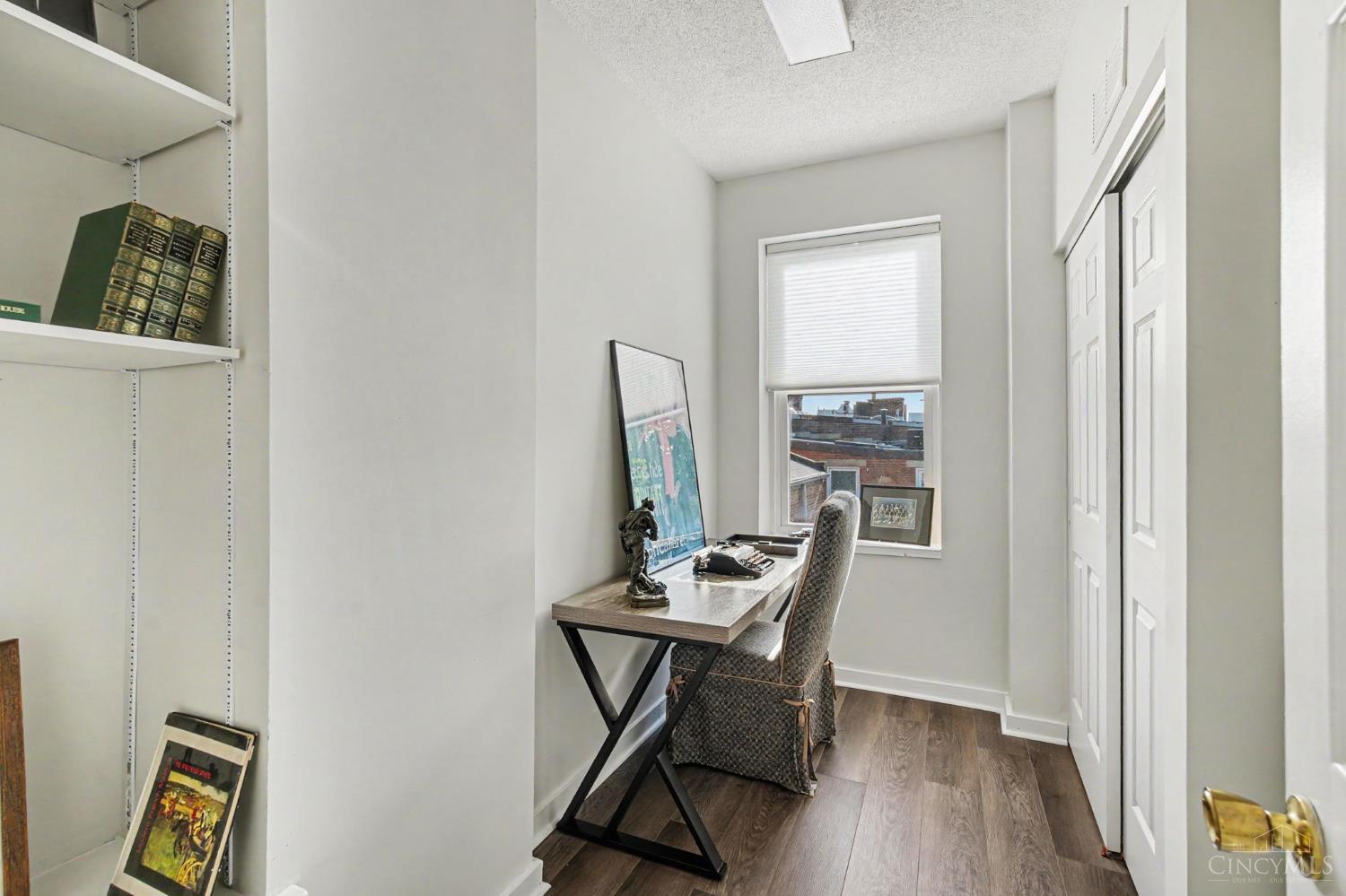 427 Hopkins Street #9, Cincinnati, OH, 45203 — photo 22