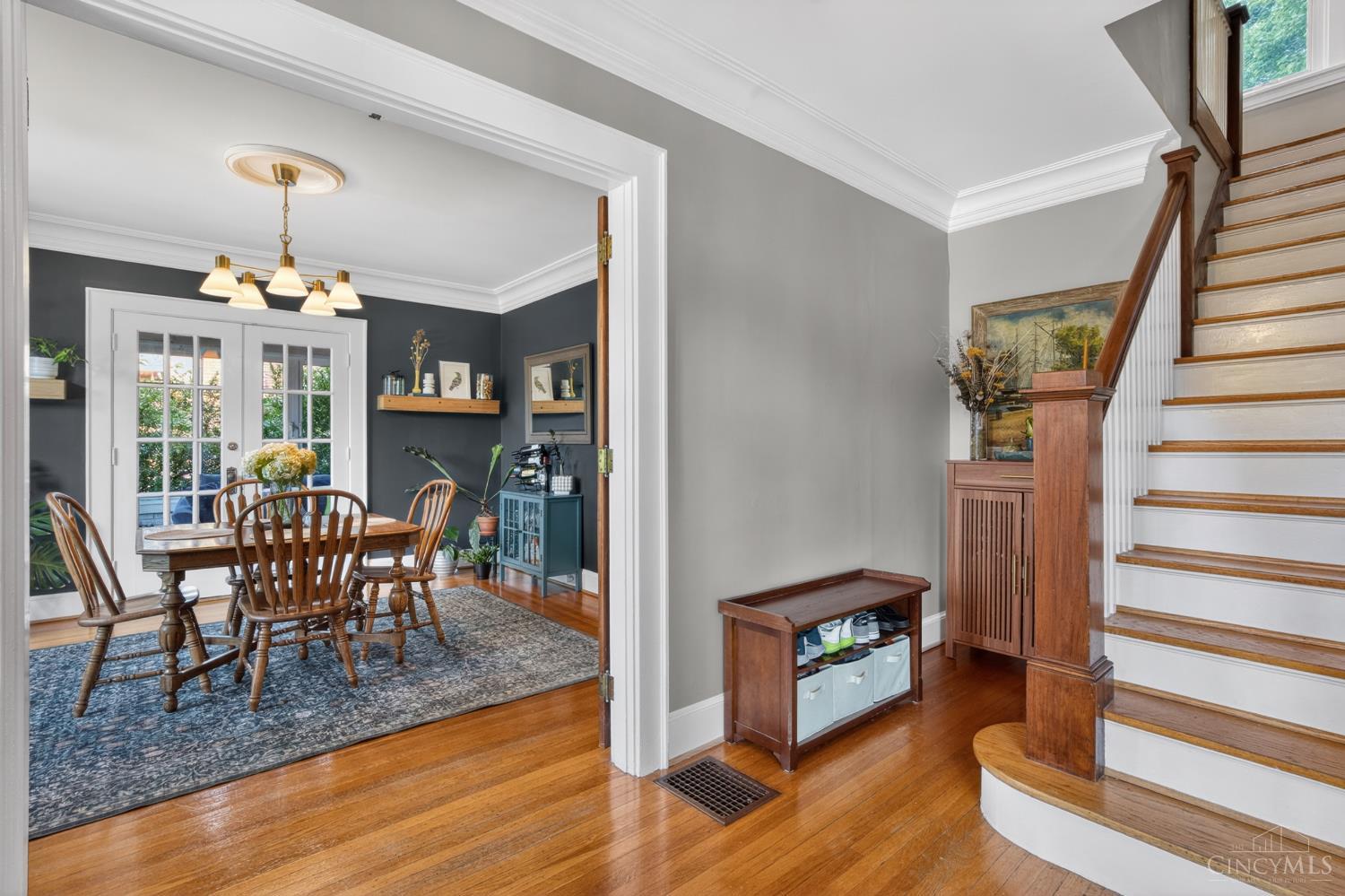 2924 Erie Avenue, Cincinnati, OH, 45208 — photo 11