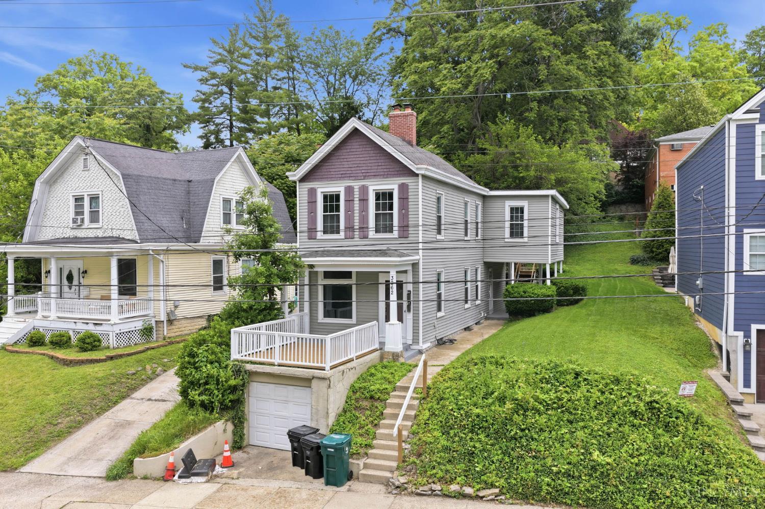 3262 Linwood Avenue, Cincinnati, OH, 45226 — photo 2