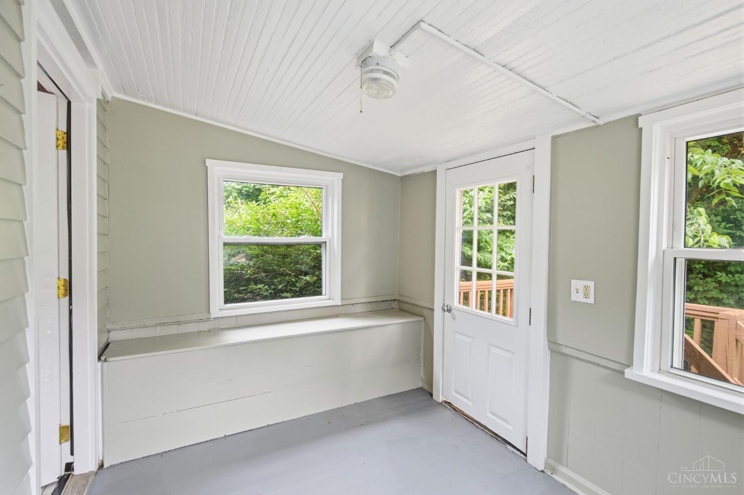 3262 Linwood Avenue, Cincinnati, OH, 45226 — photo 24