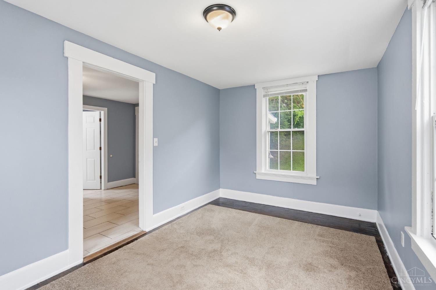 3262 Linwood Avenue, Cincinnati, OH, 45226 — photo 36