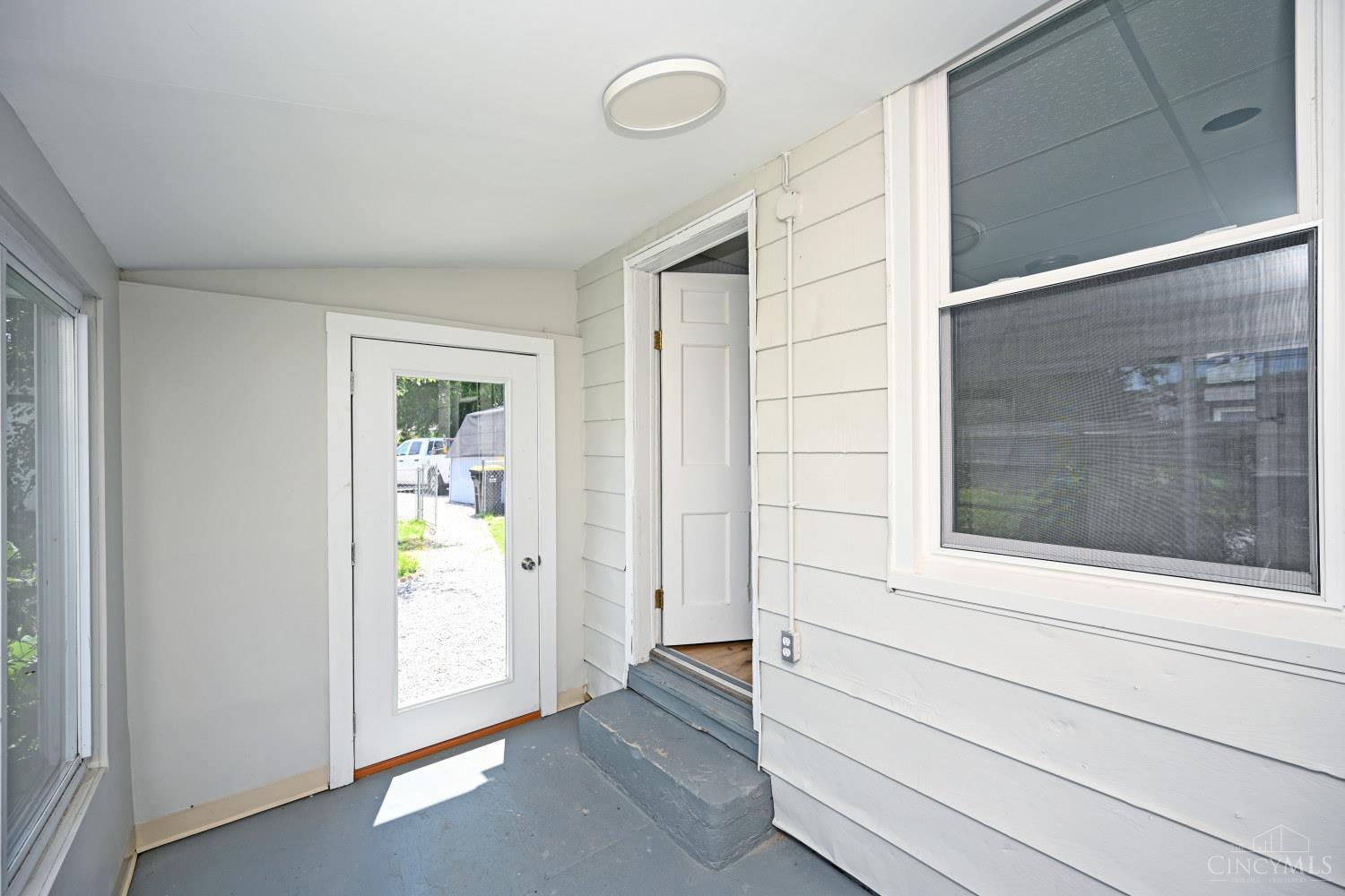 311 Vine Street, Reading, OH, 45215 — photo 24