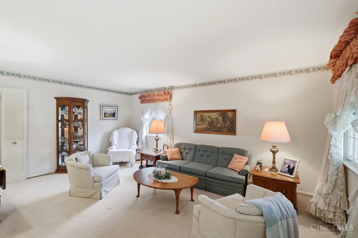 5914 Fawnridge Court, Green Twp, OH, 45239 — photo 7