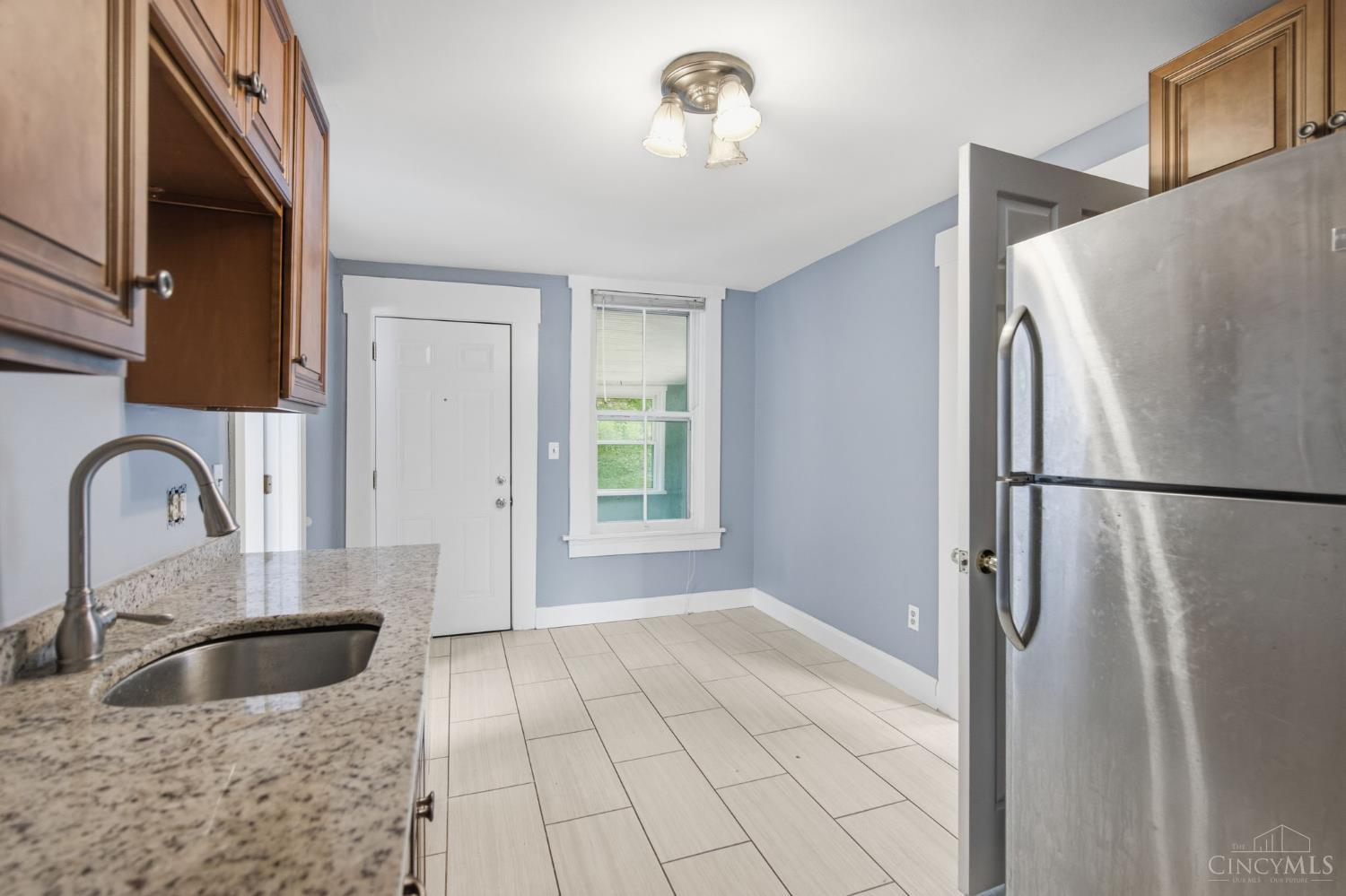 3262 Linwood Avenue, Cincinnati, OH, 45226 — photo 28