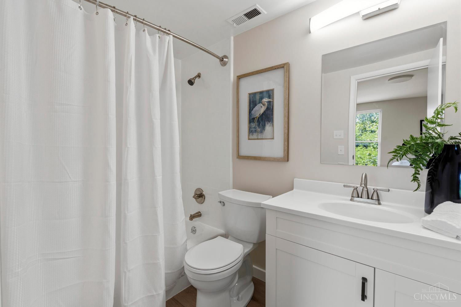 3566 Amberacres Drive #7, Cincinnati, OH, 45237 — photo 25