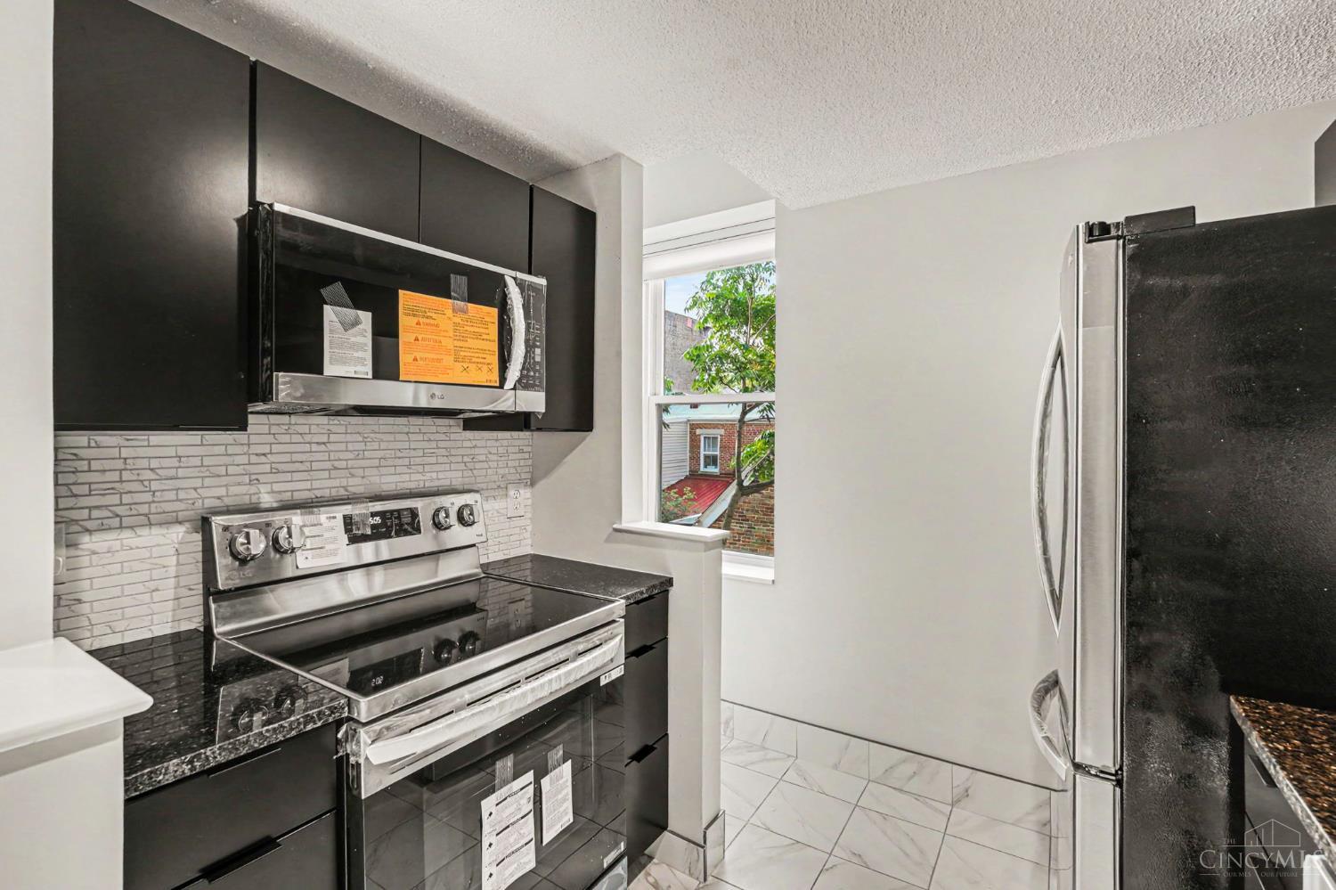 427 Hopkins Street #9, Cincinnati, OH, 45203 — photo 11