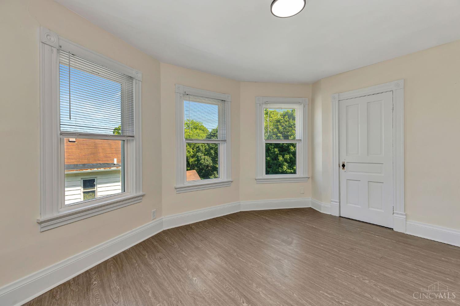 5659 Bramble Avenue, Cincinnati, OH, 45227 — photo 14