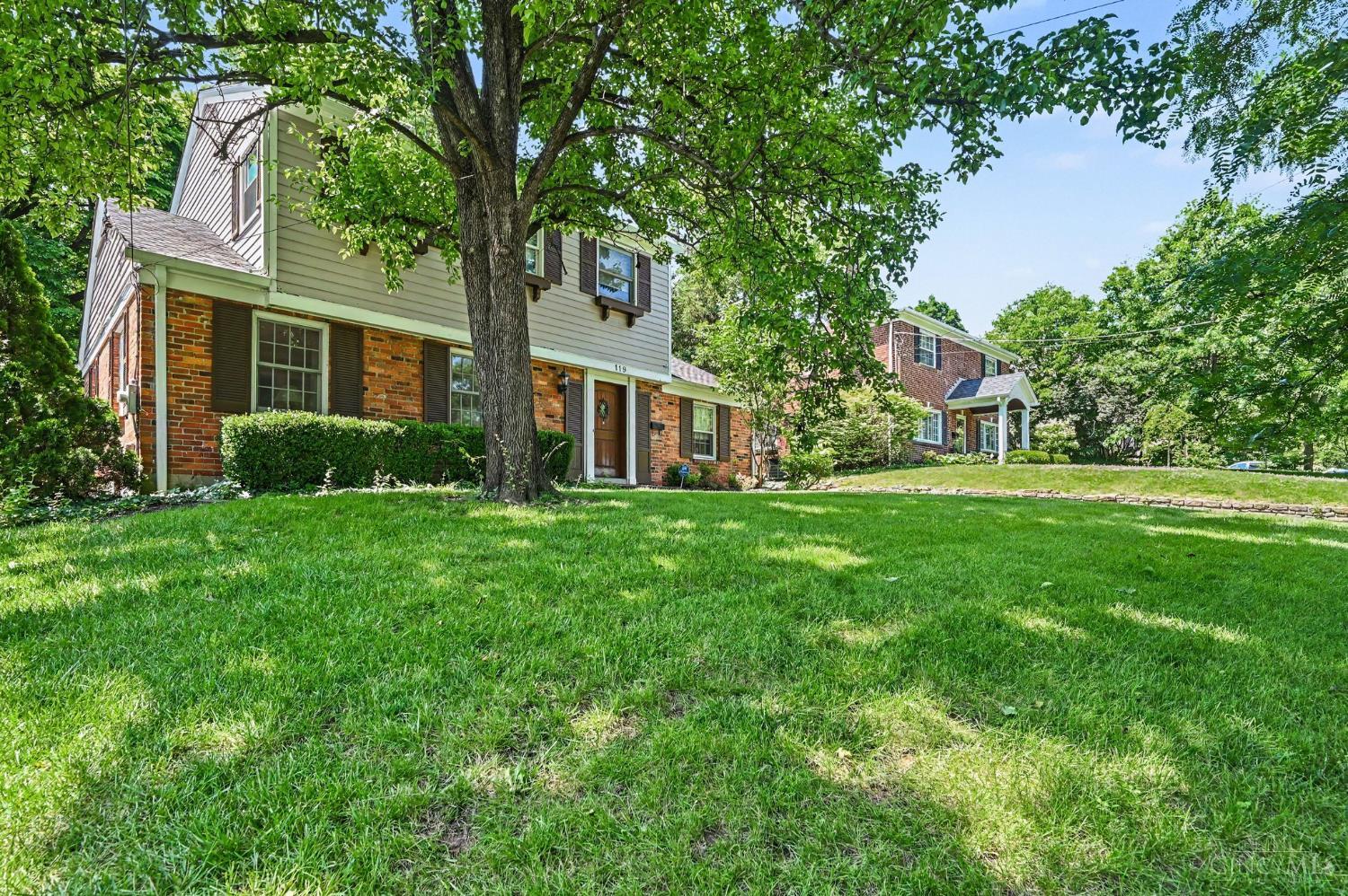 119 Forest Avenue, Wyoming, OH, 45215 — photo 3