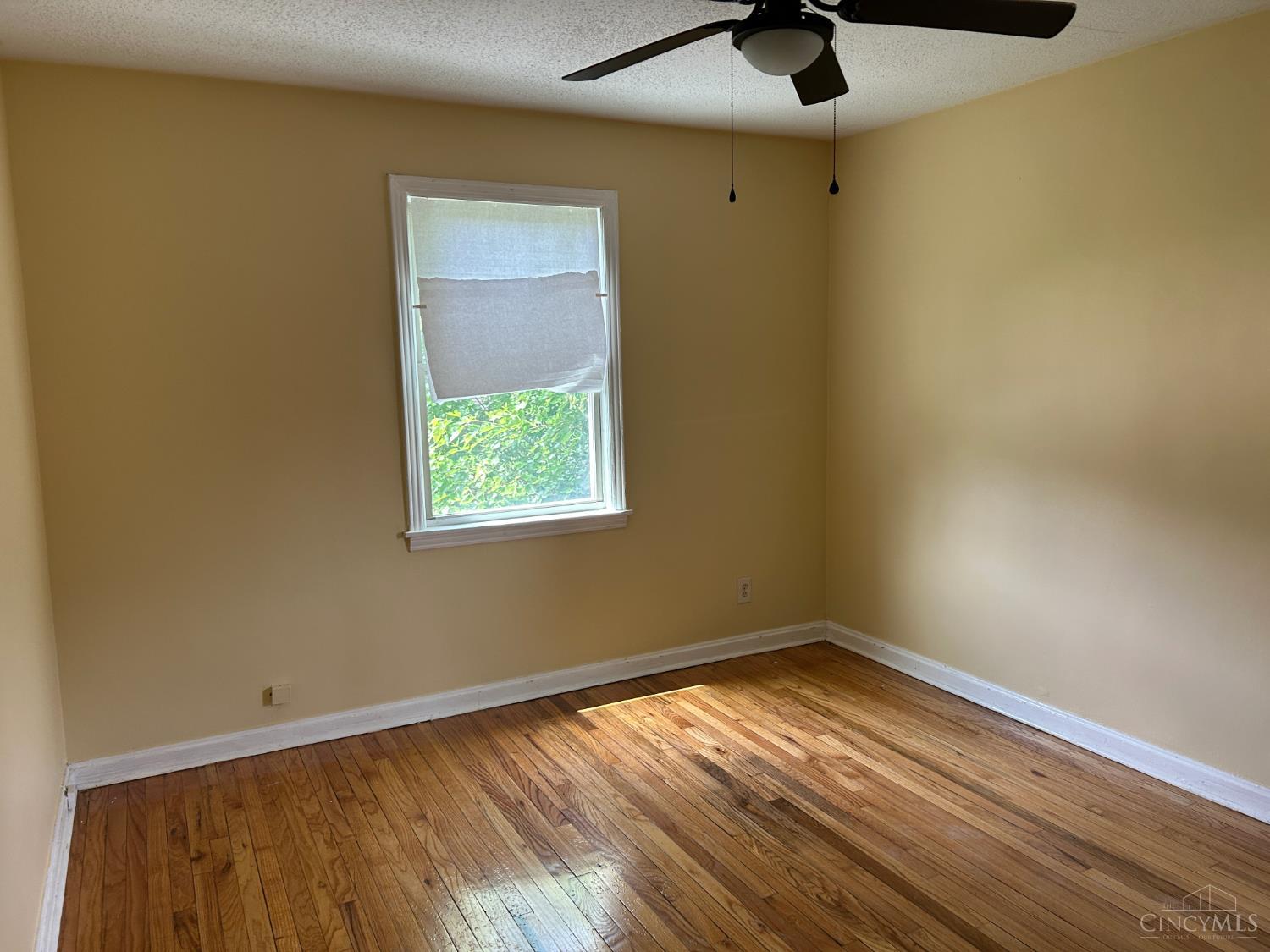 2345 Losantiville Avenue, Golf Manor, OH, 45237 — photo 16