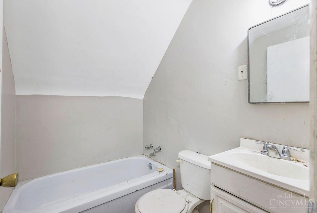 3414 Woodburn Avenue, Cincinnati, OH, 45207 — photo 15