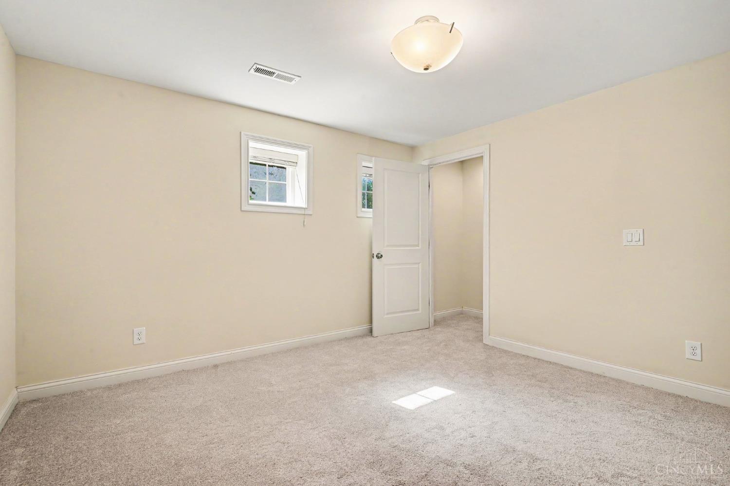 2926 Eden Avenue, Cincinnati, OH, 45219 — photo 9