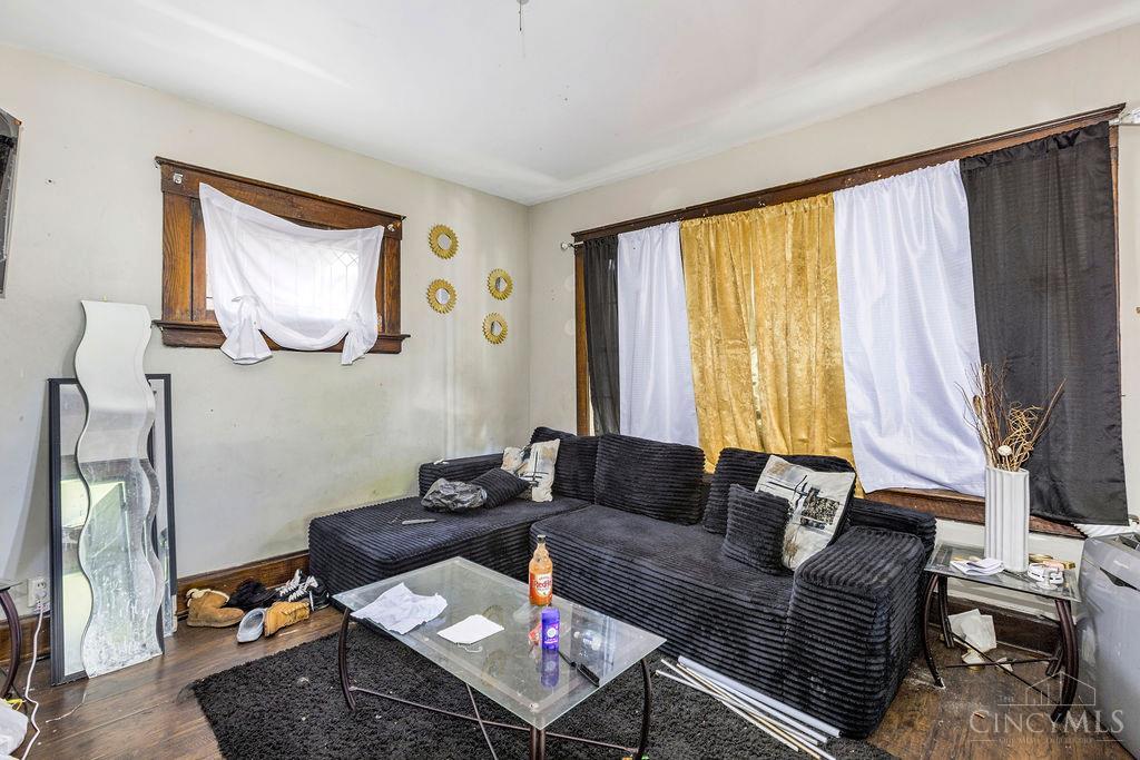 3414 Woodburn Avenue, Cincinnati, OH, 45207 — photo 3