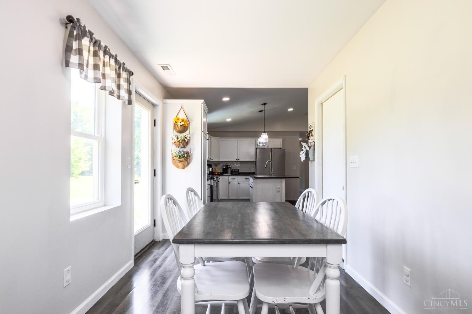 1038 Pansy Pike, Blanchester, OH, 45107 — photo 14