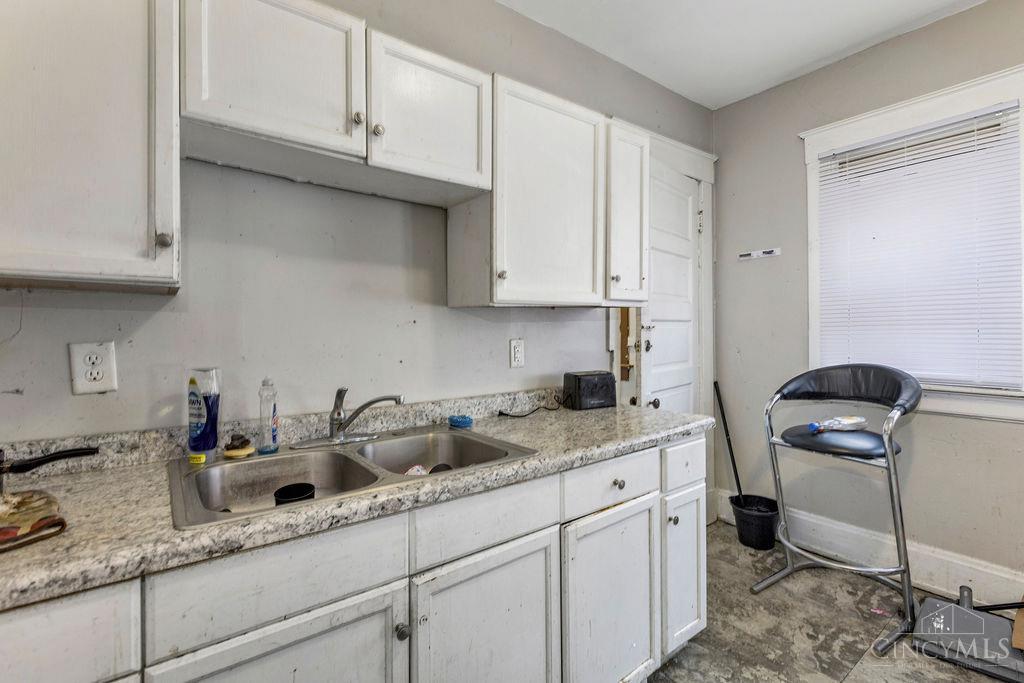3414 Woodburn Avenue, Cincinnati, OH, 45207 — photo 11