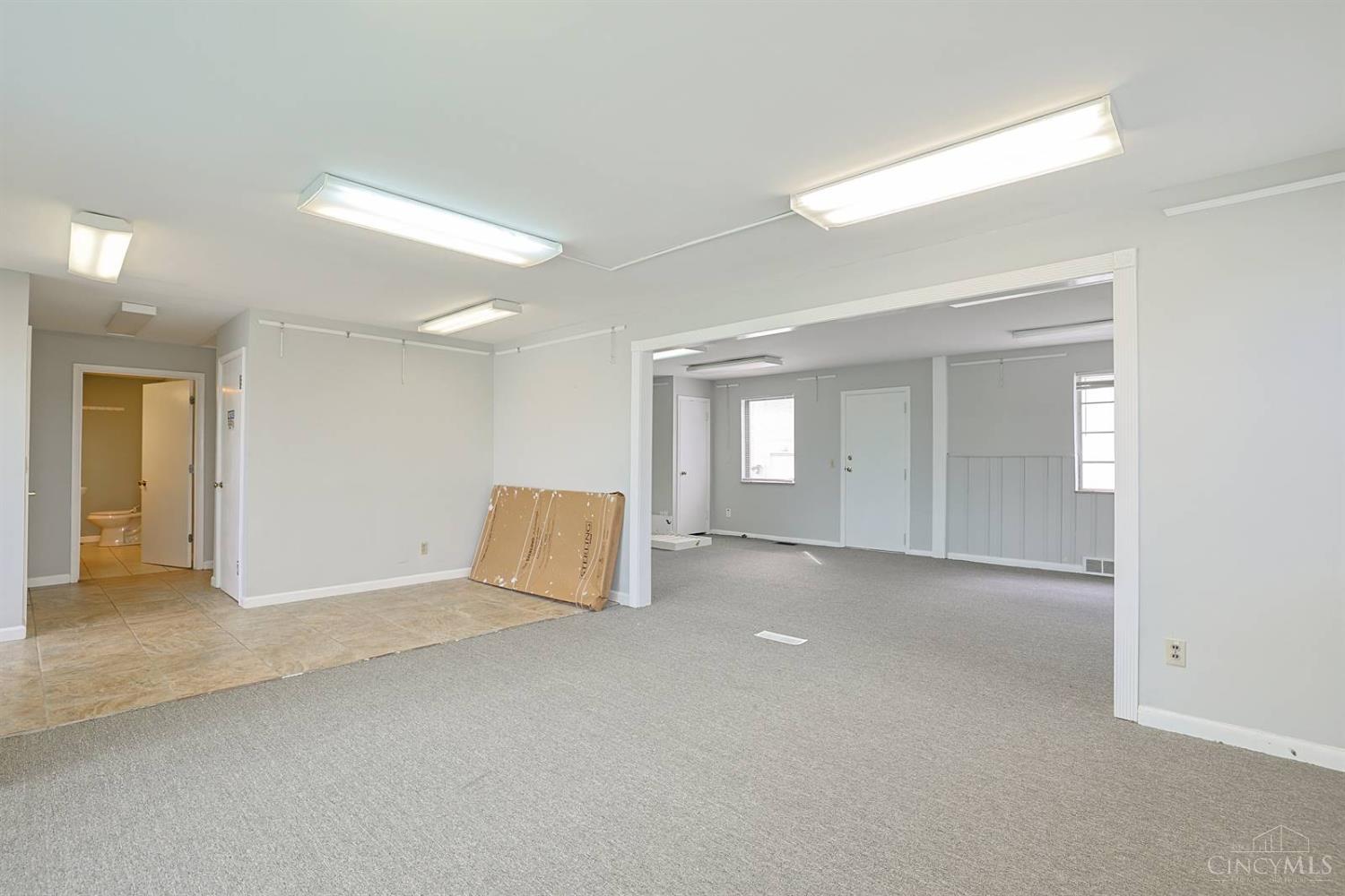 9452 Cincinnati Columbus Road, West Chester, OH, 45241 — photo 28