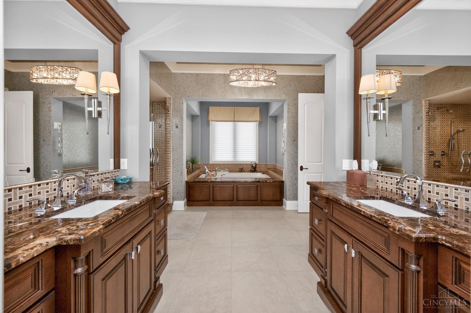 6784 Rose Mallow Drive, West Chester, OH, 45069 — photo 29