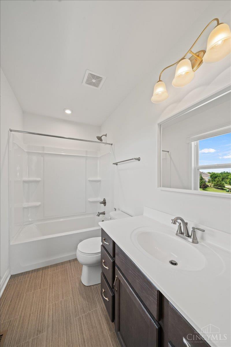 5298 Donatello Drive, Middletown, OH, 45005 — photo 49