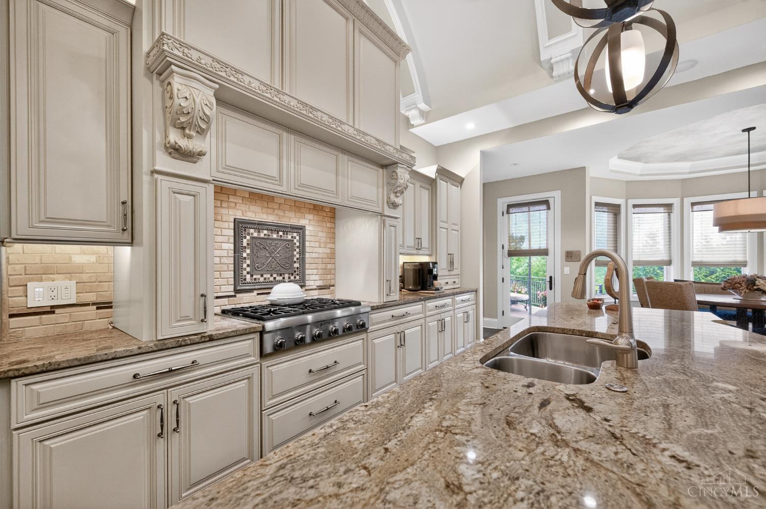 6784 Rose Mallow Drive, West Chester, OH, 45069 — photo 14