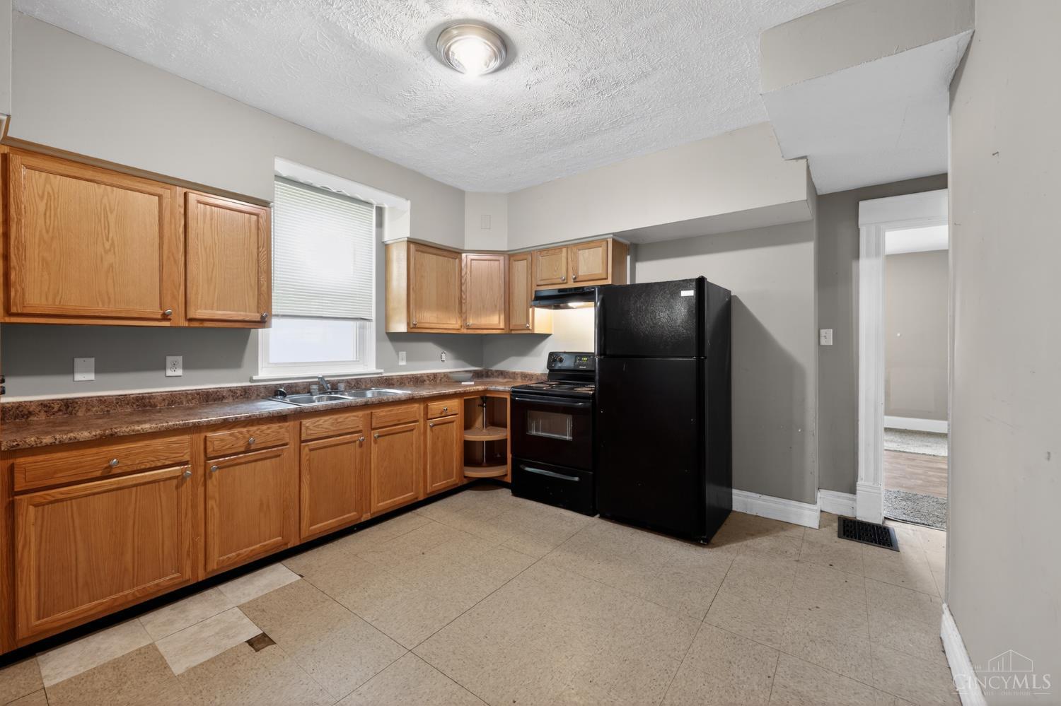 Homes for sale in Cheviot, OH | 3845 Olivette Ave, Cheviot, OH 45211 | MLS# 1880300