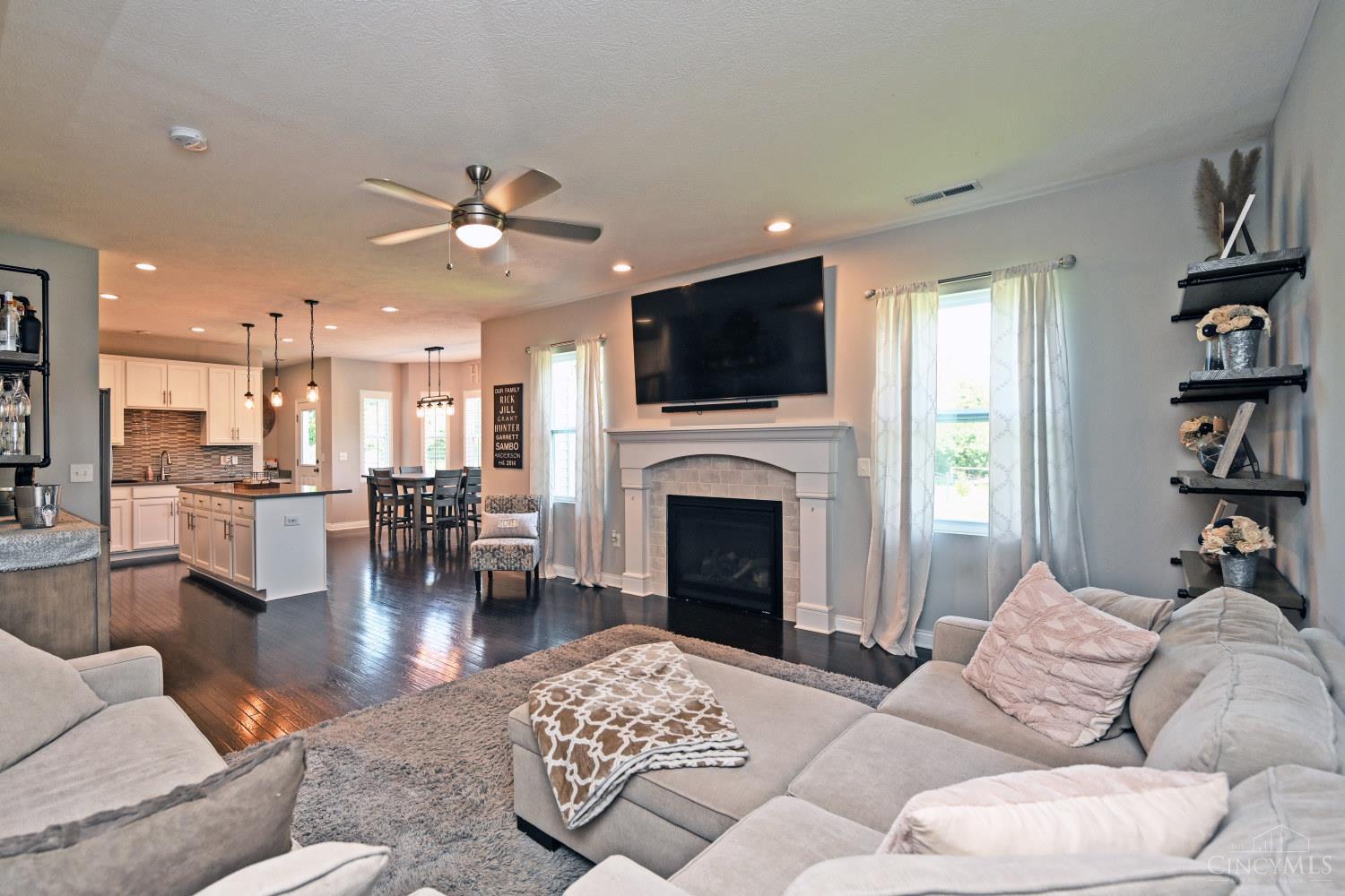 366 Brier Creek Drive, Miami Twp, OH, 45140 — photo 9