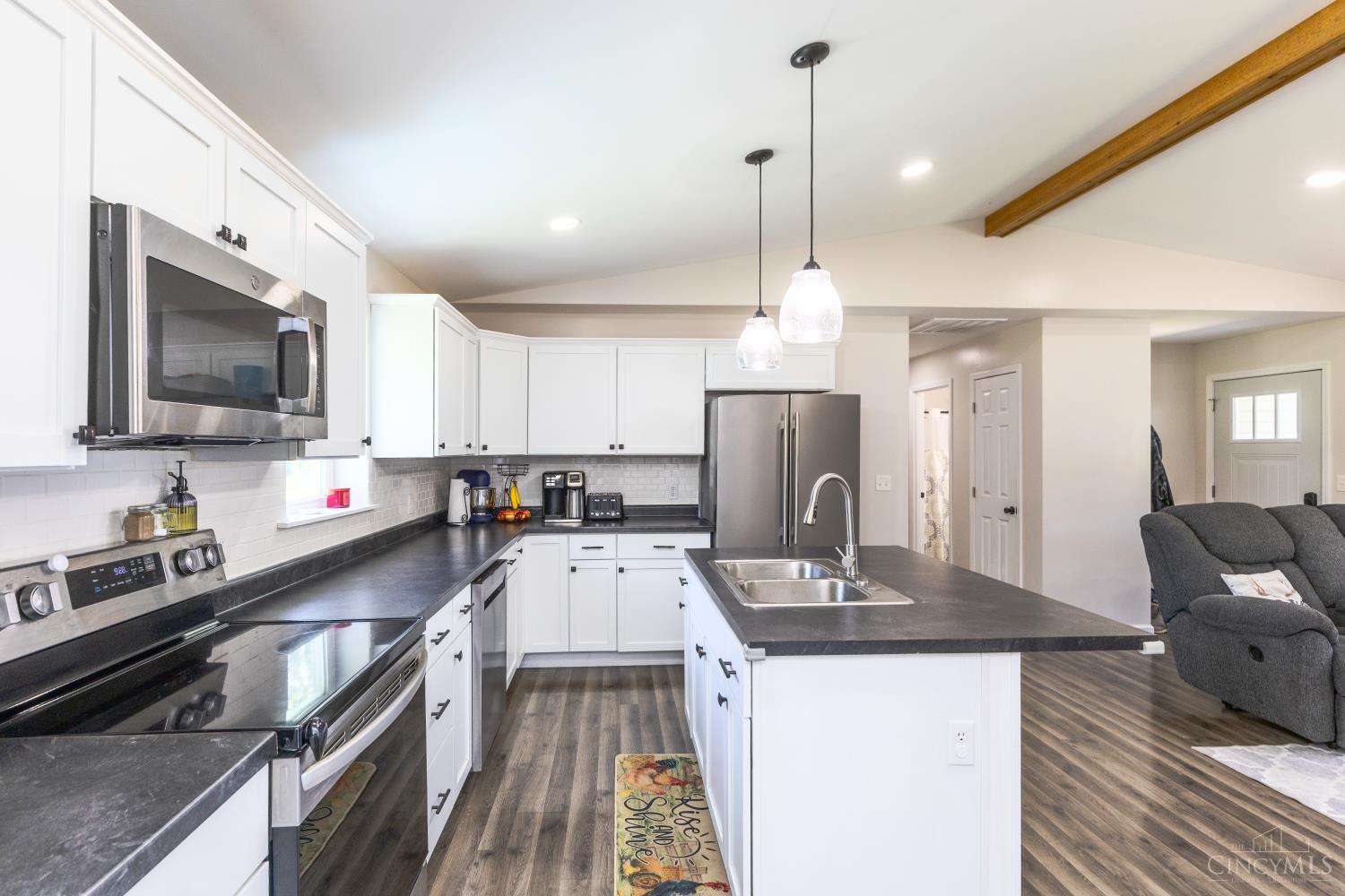 1038 Pansy Pike, Blanchester, OH, 45107 — photo 13