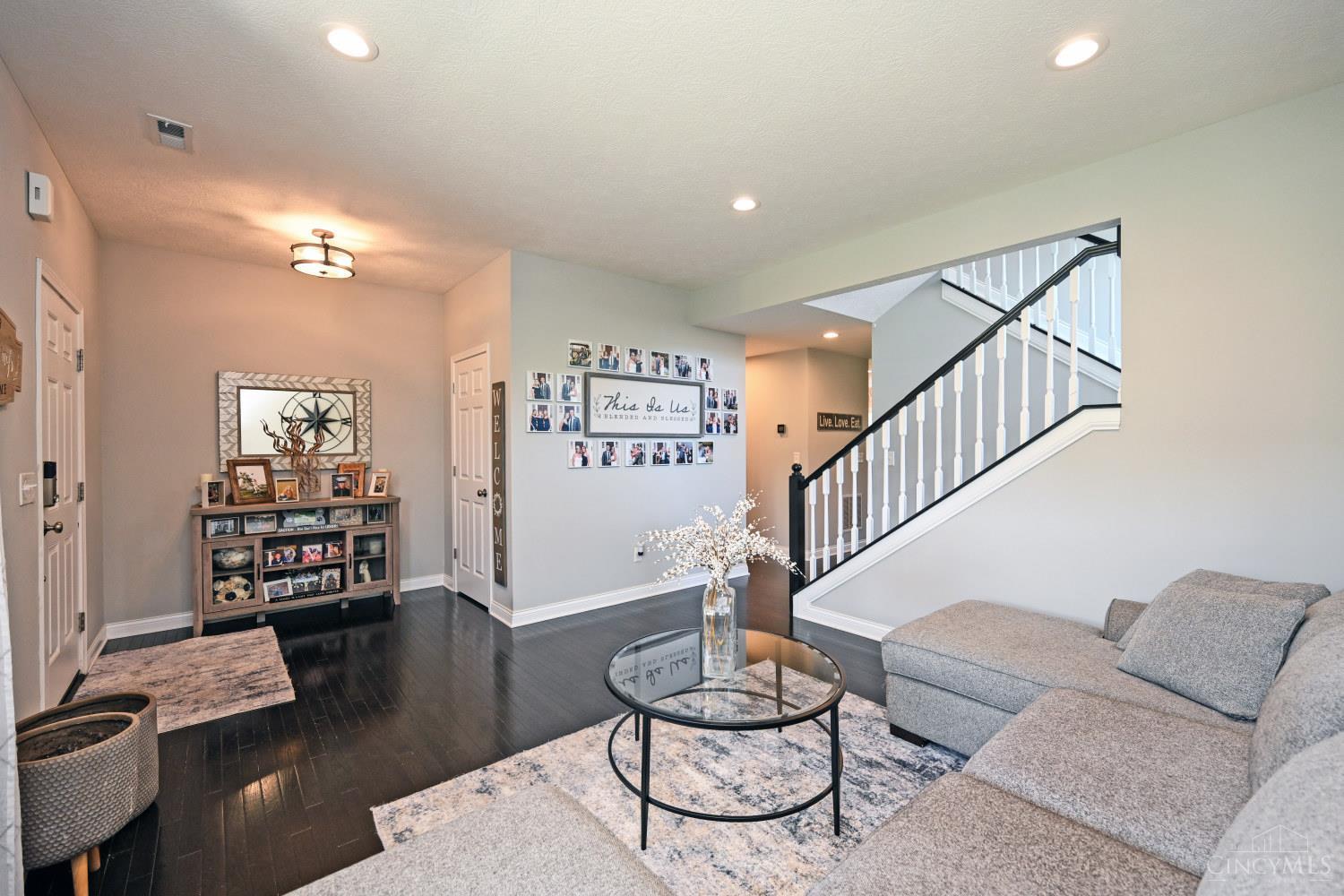 366 Brier Creek Drive, Miami Twp, OH, 45140 — photo 6