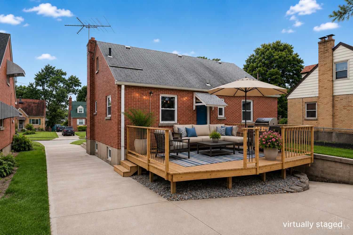 5544 Raceview Avenue, Green Twp, OH, 45248 — photo 41
