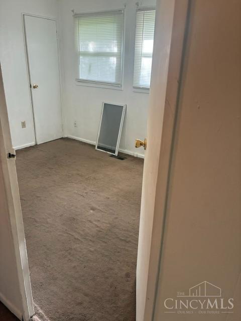 9585 Ridgemoor Avenue, Colerain Twp, OH, 45231 — photo 7