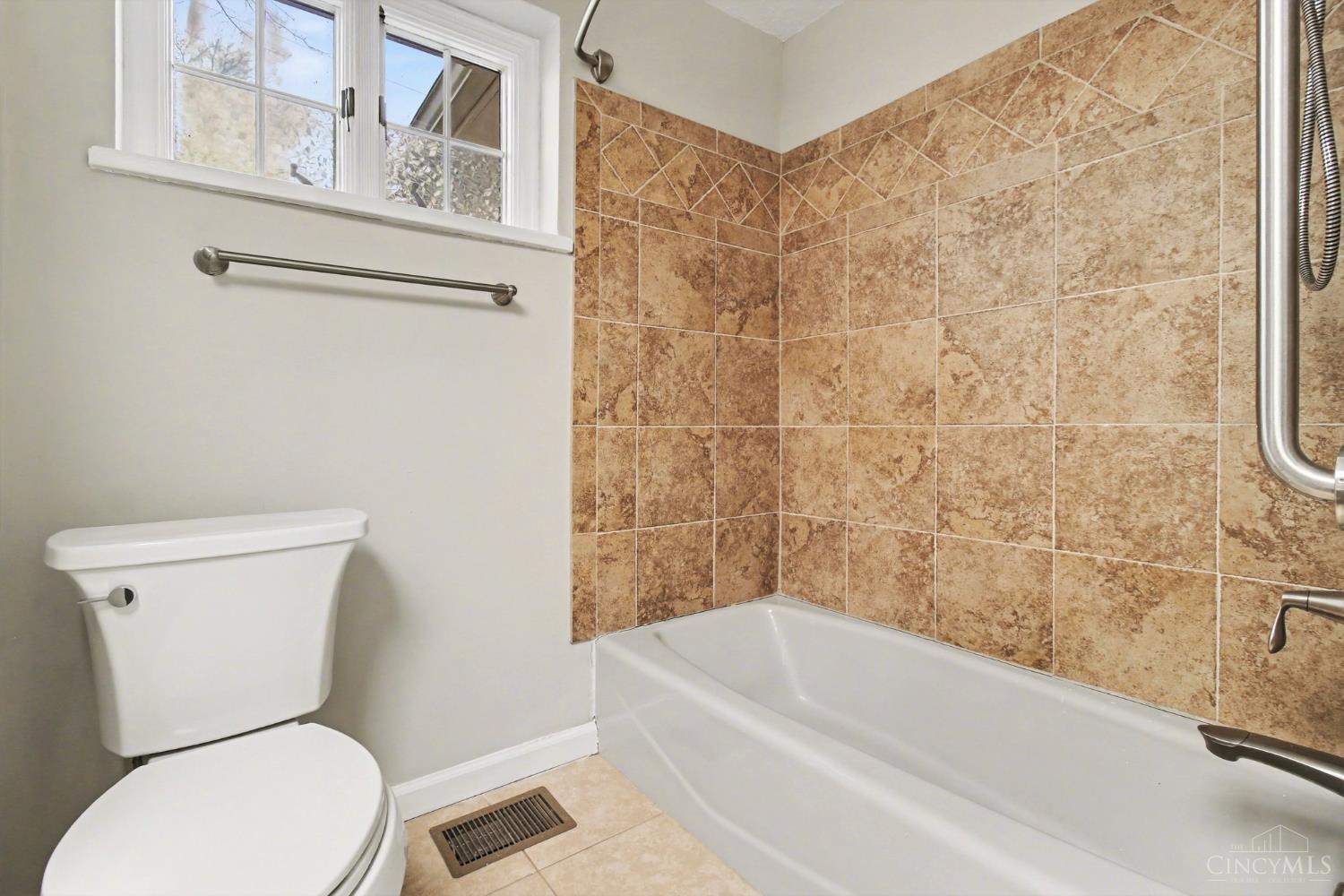1244 Kent Drive, Miami Twp, OH, 45150